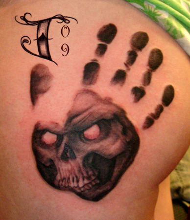 Skull Tattoo - Would you like to taste the Skull2