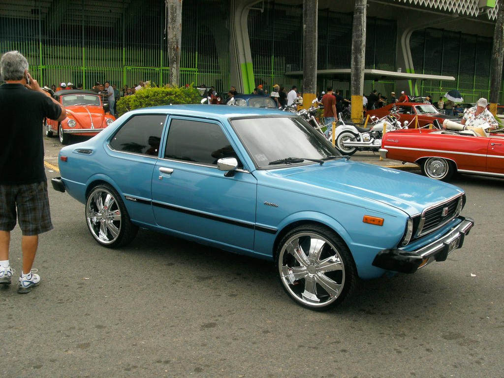 1978_Toyota_Corolla_Dub_by_LPAGAN401.jpg
