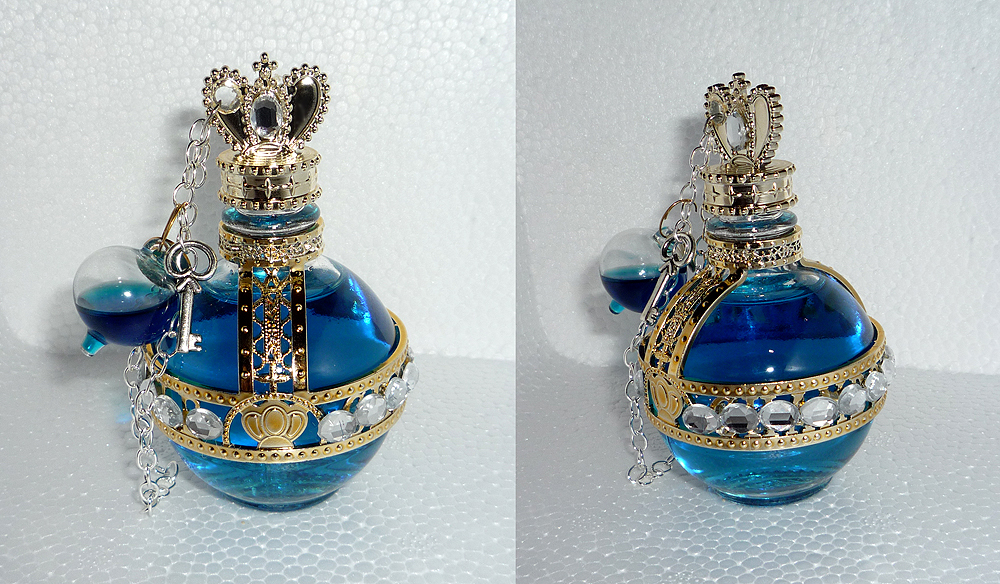 Royal Sea Potion Bottle by sadwonderland
