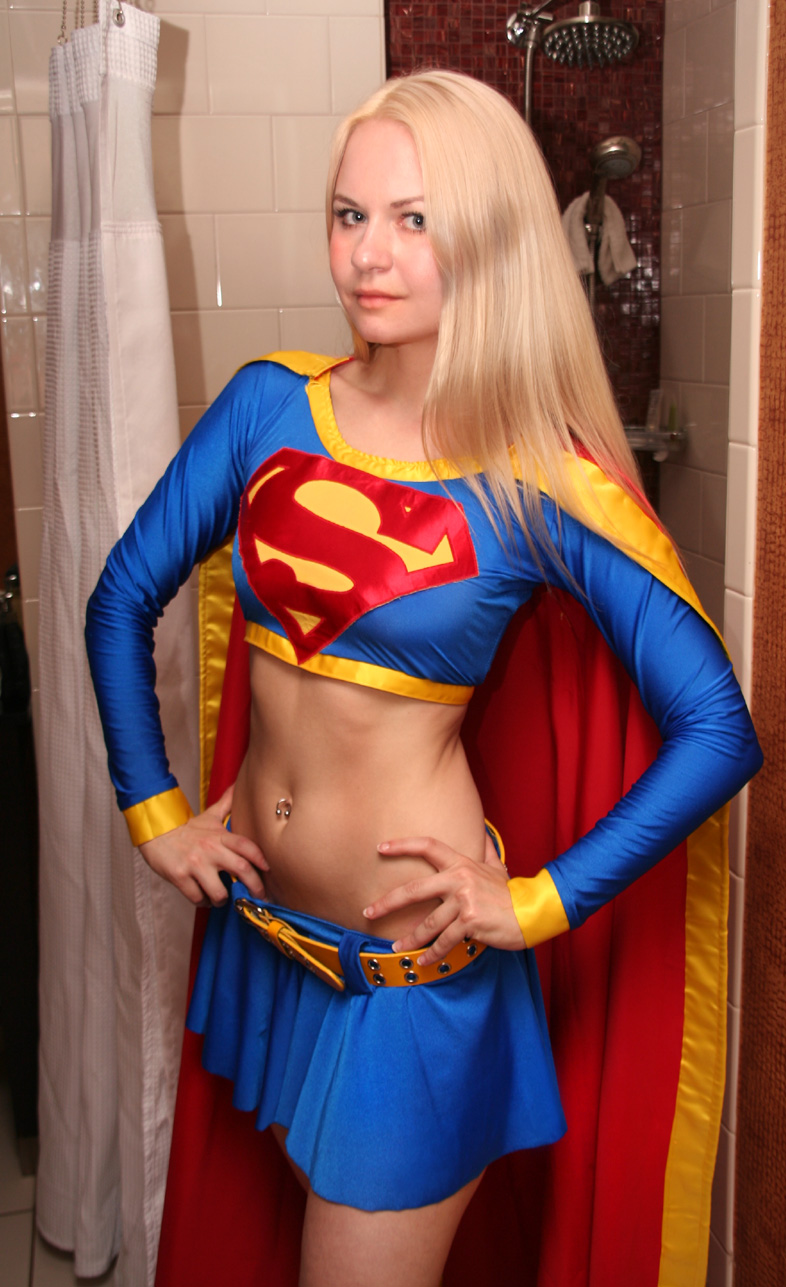 Cosplays De Supergirl Taringa