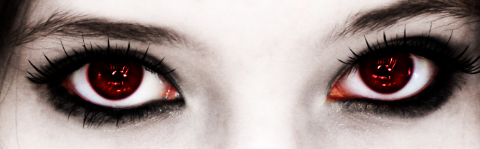 vampire_eyes_by_lauren_lovebites-d2y8atd