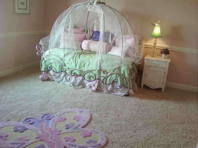 Cinderella Carriage Bed by blah1200 on DeviantArt