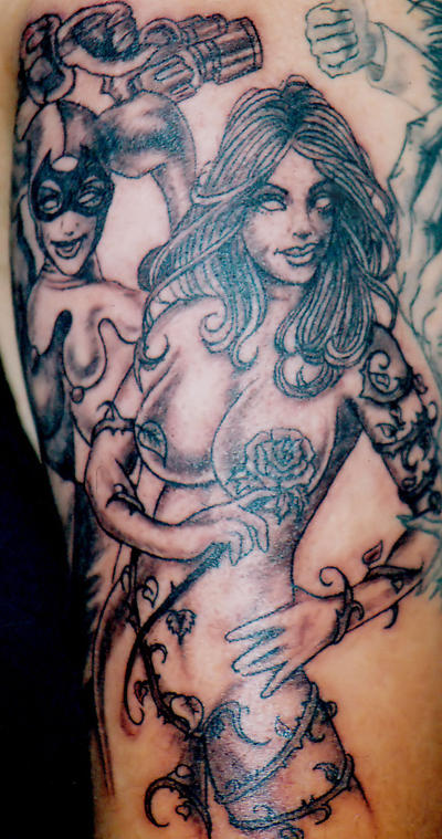 shoulder tattoo. Poison Ivy