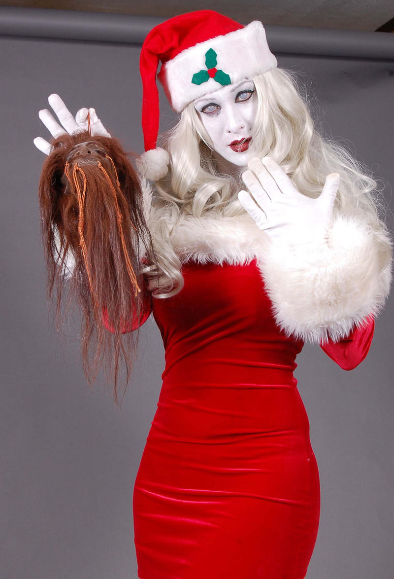 lady_death_christmas_2_by_mleighs-d4irlg