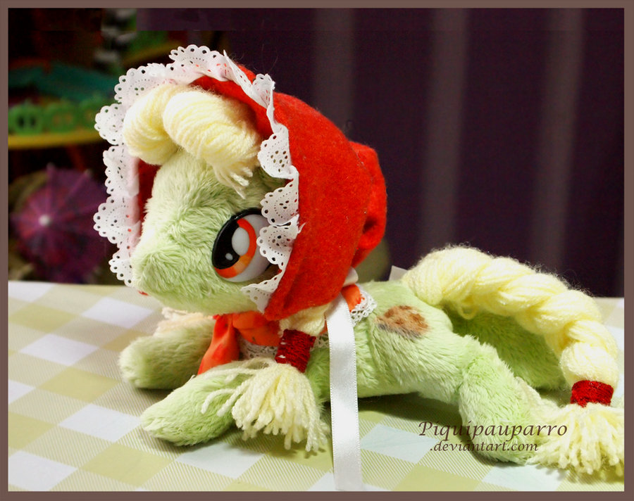 granny_smith_plushie_by_piquipauparro-d4